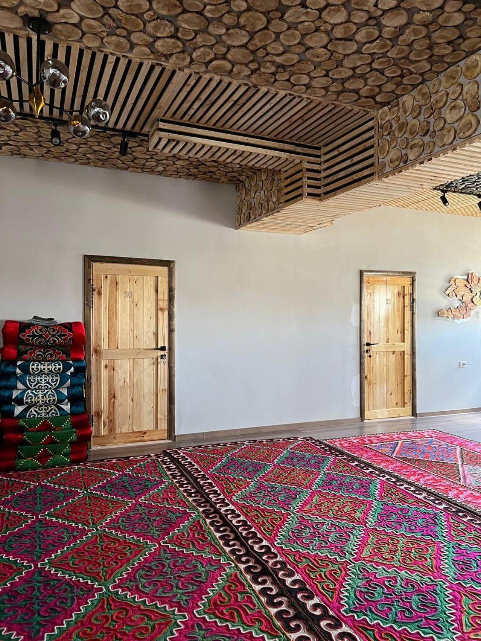Kezgin Guest House Naryn Exterior foto