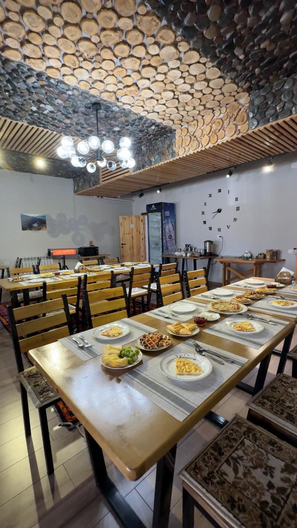 Kezgin Guest House Naryn Exterior foto