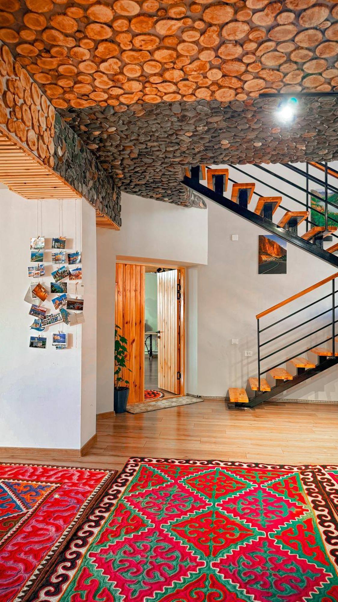 Kezgin Guest House Naryn Exterior foto